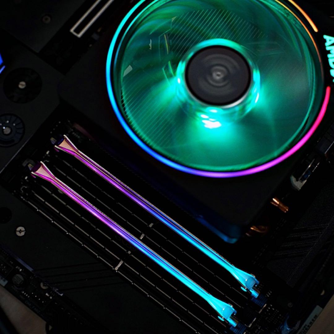 OLOY BLADE 64GB (32GB*2) DDR5 RGB メモリー