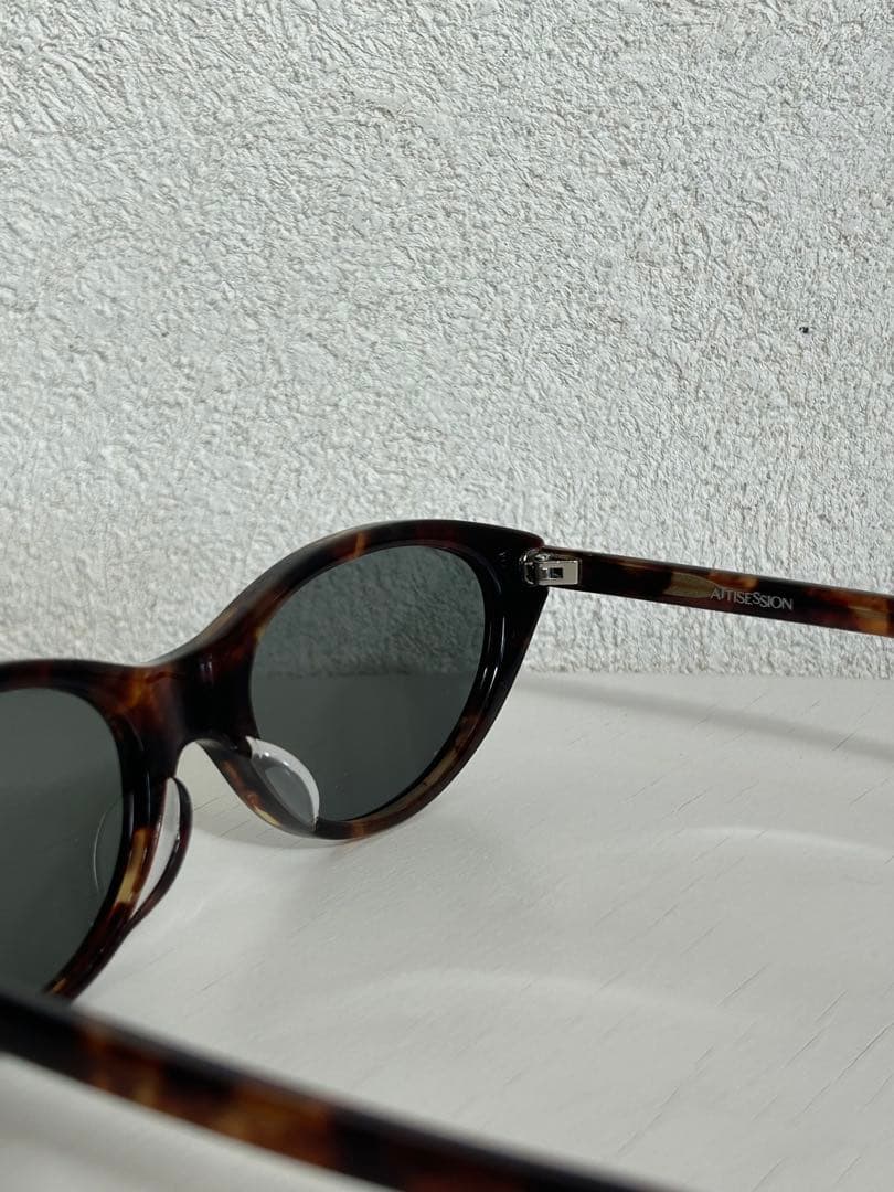 【別注】＜KANEKO OPTICAL＞キャットアイ サングラス