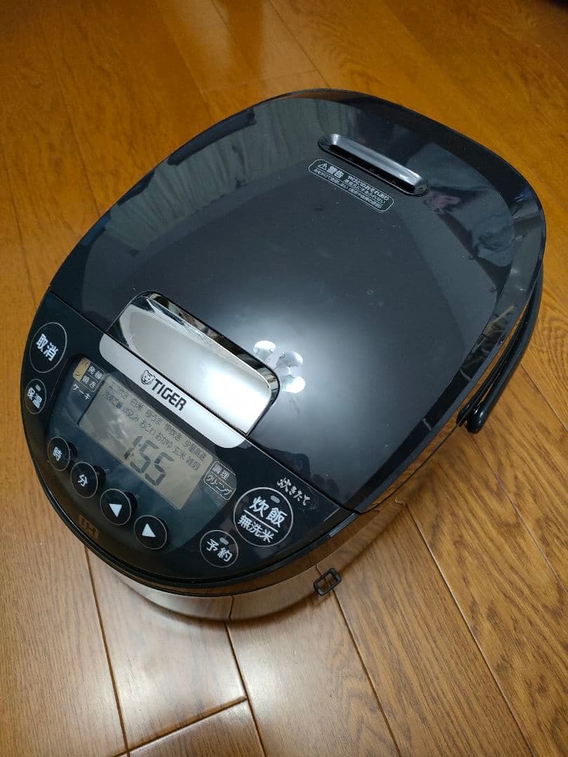 【値下げ】5.5合炊 TIGER IH炊飯器 JPW-Y ブラック