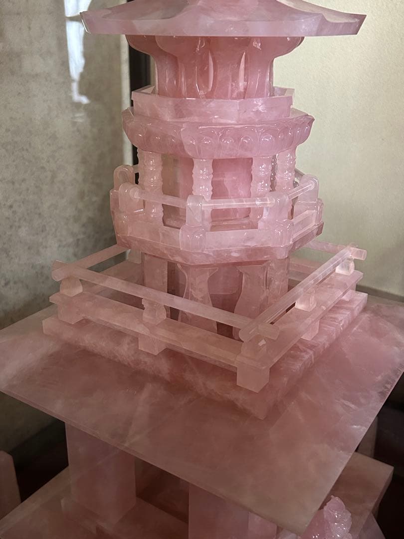 ローズクォーツ　多宝塔　天然石　希少品