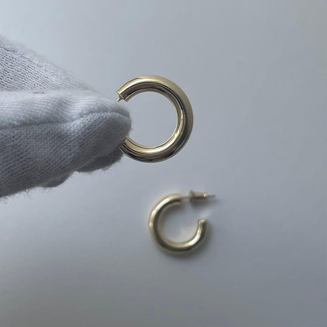 18K ゴールド ピアス Nobrand