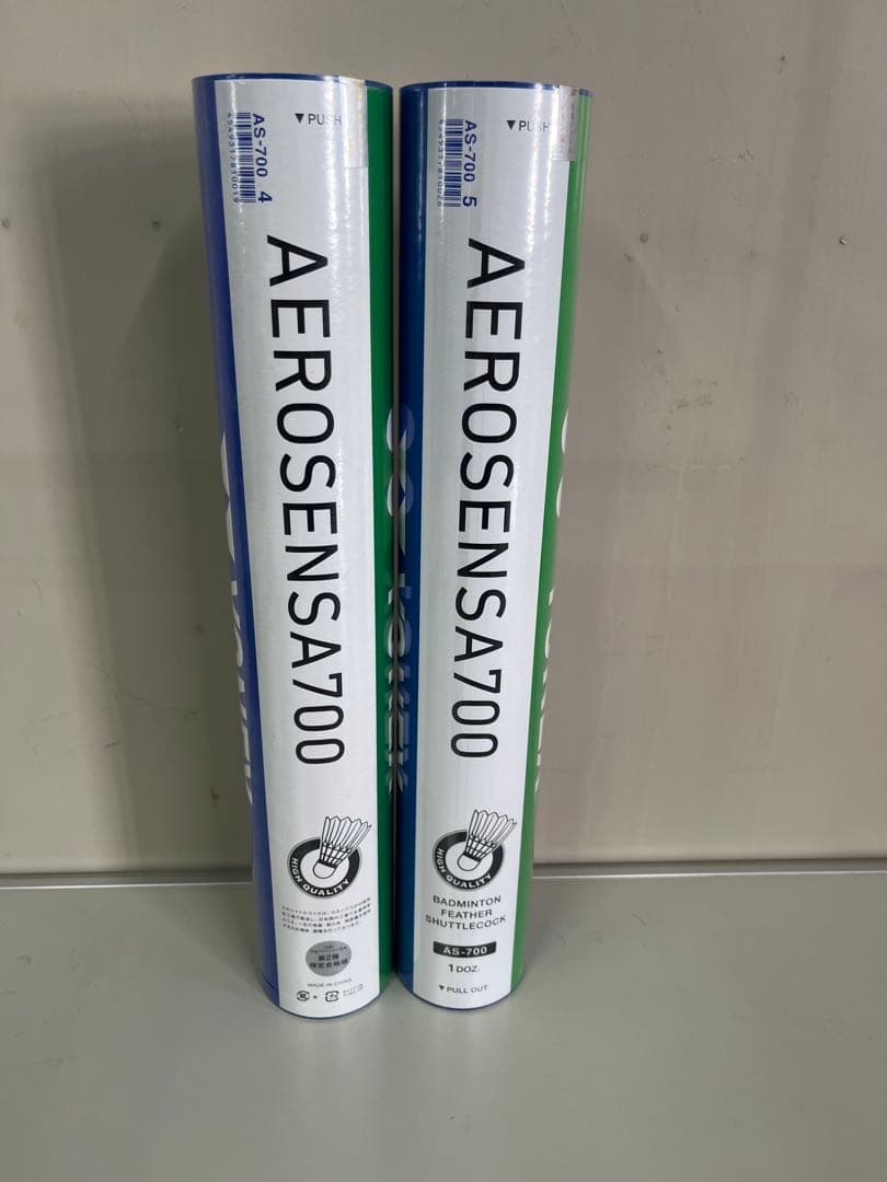 ニ*ロ様 AEROSENSA700 バドミントンシャトル 2本セット　YONEX
