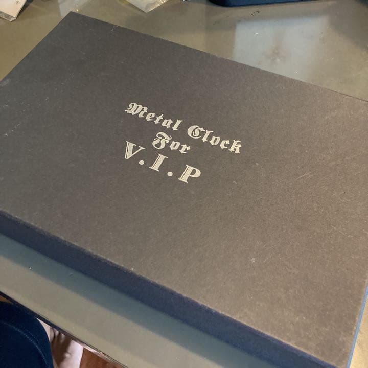 VIP 世界　置き時計