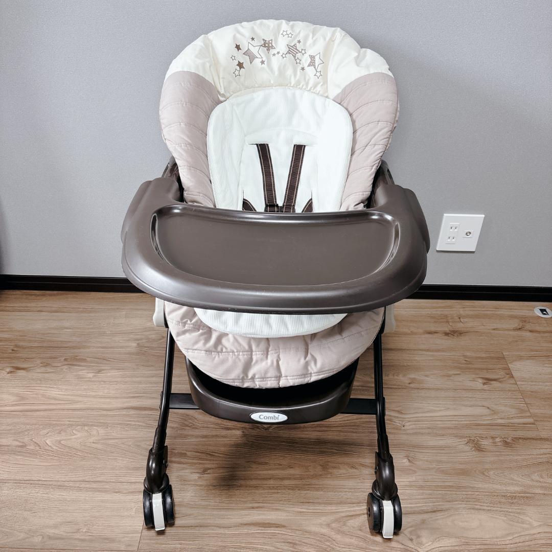 【美品】Combi ネムリラ AUTO SWING 電動ハイローチェア 人気星柄