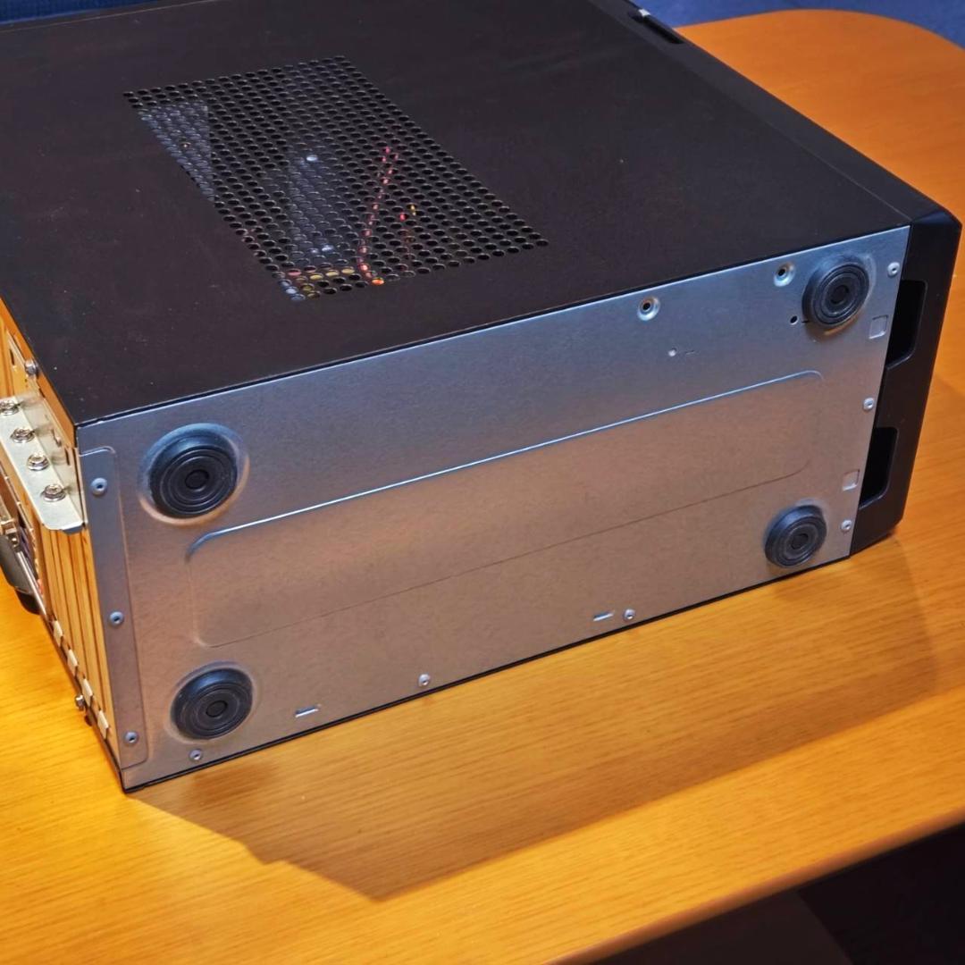 windows7起動確認済 i7-4770搭載PC＋モニター＋KB HDD無