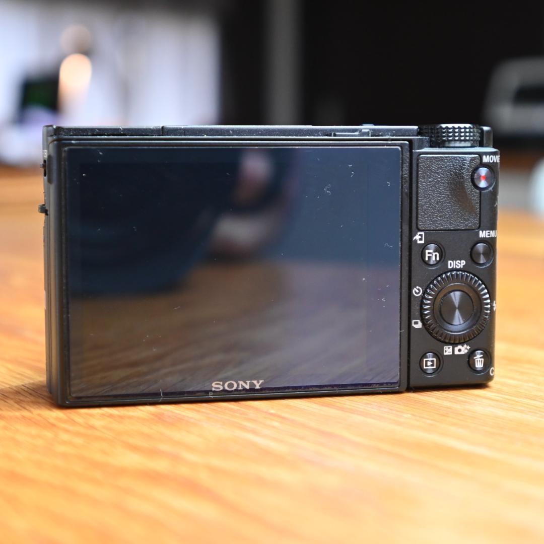 デジタルカメラ SONY RX100V DSC-RX100M5 English