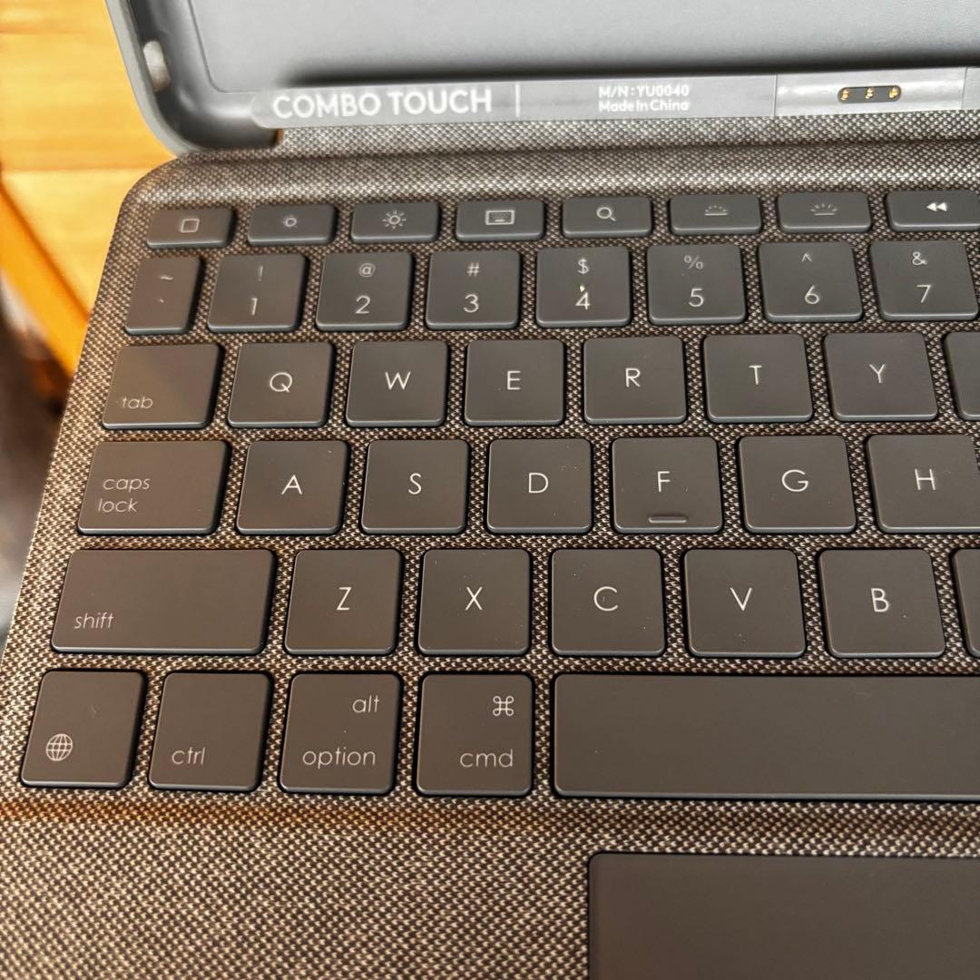 キーボード logicool COMBO TOUCH iPad iK1057BK