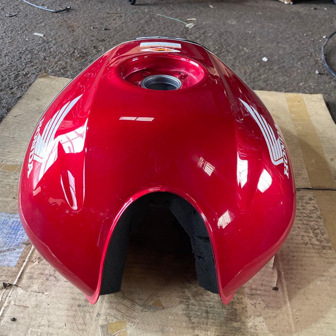 HONDA CB400 NC42 タンク 赤 白 純正　美品　ポンプ　燃料