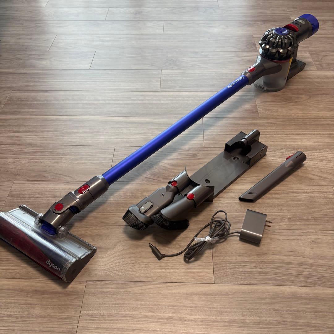 ダイソンDyson v7 fluffy SV11 掃除機
