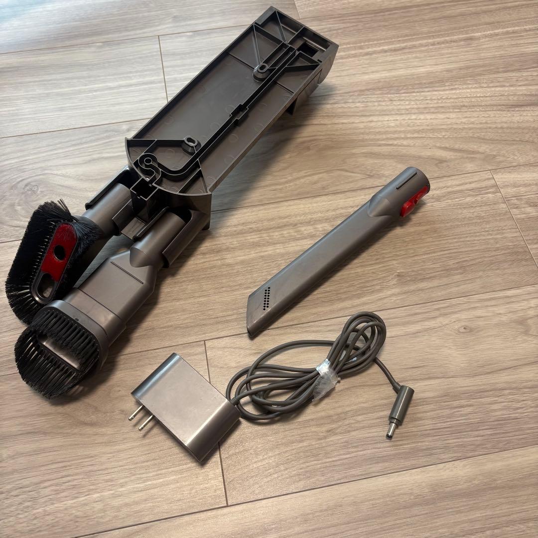 ダイソンDyson v7 fluffy SV11 掃除機