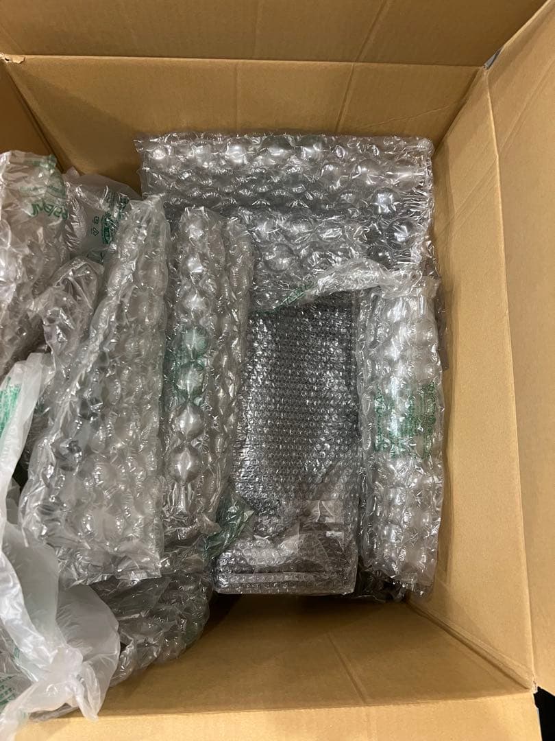 値下げOK! 4K高画質レーザープロジェクター　LG HU80KS