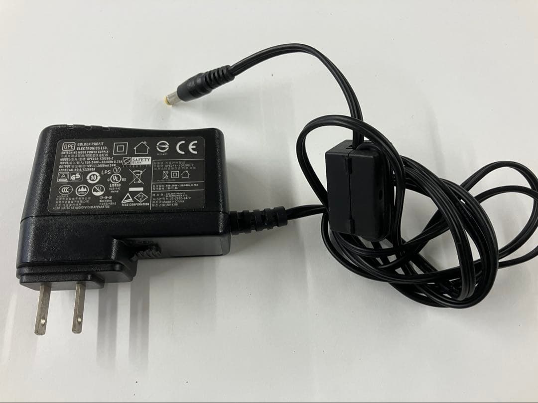 TASCAM DP-24SD マルチトラックレコーダー