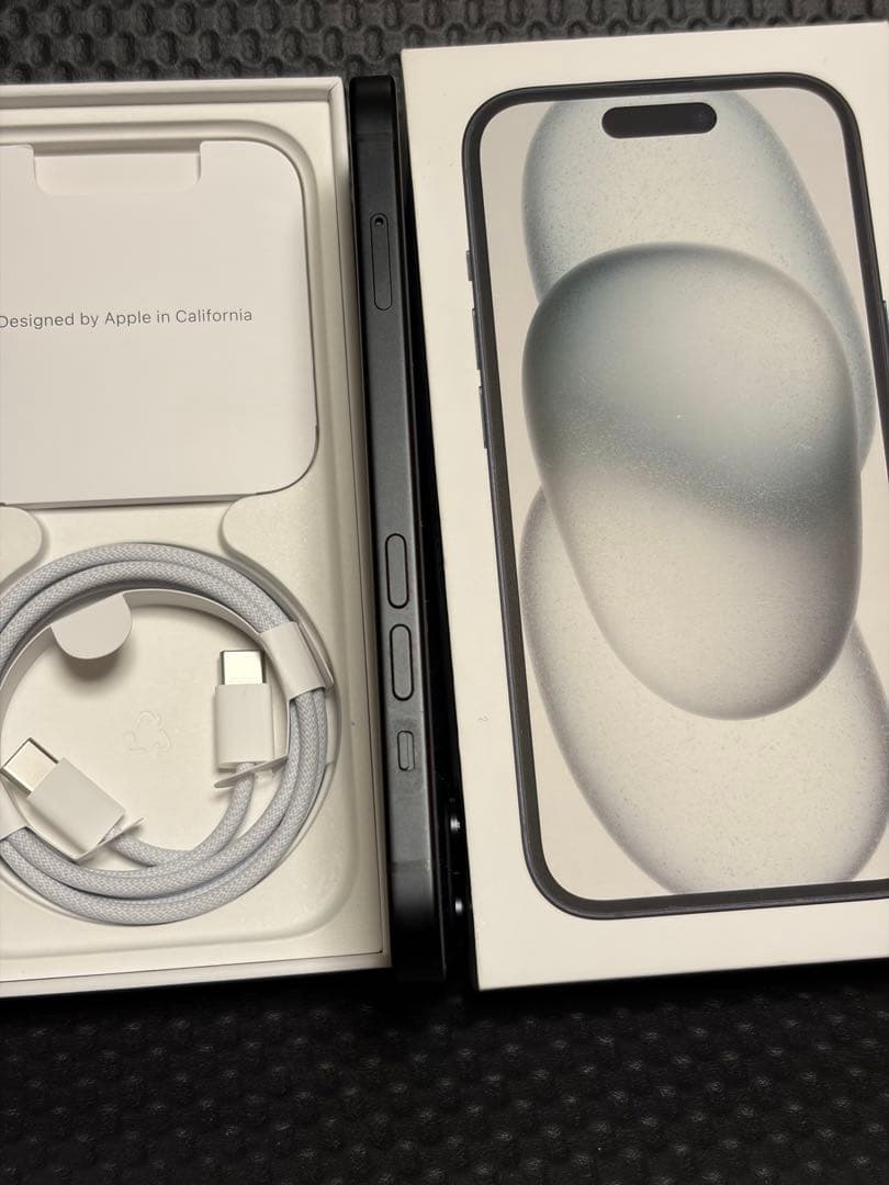 美品 最大容量90% Apple iPhone 15 ブラック 本体 128GB