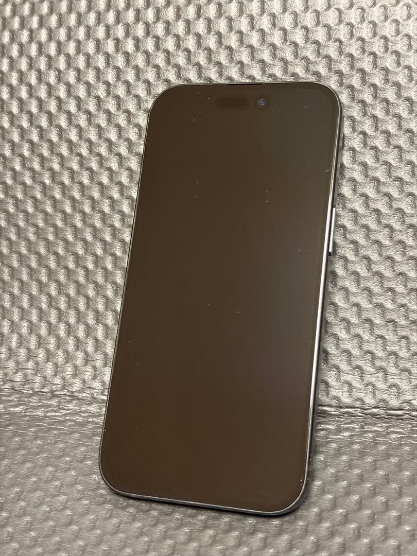 美品 最大容量90% Apple iPhone 15 ブラック 本体 128GB