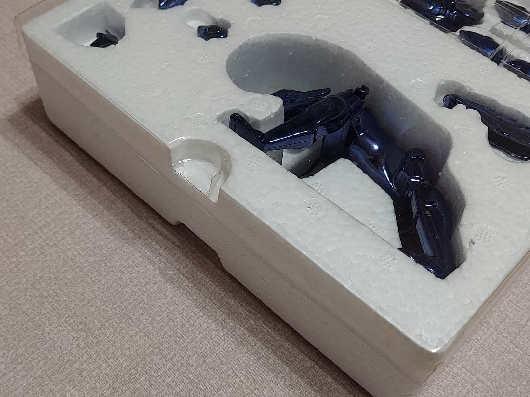 聖闘士星矢 聖闘士聖衣大系 イプシロンローブ フィギュア