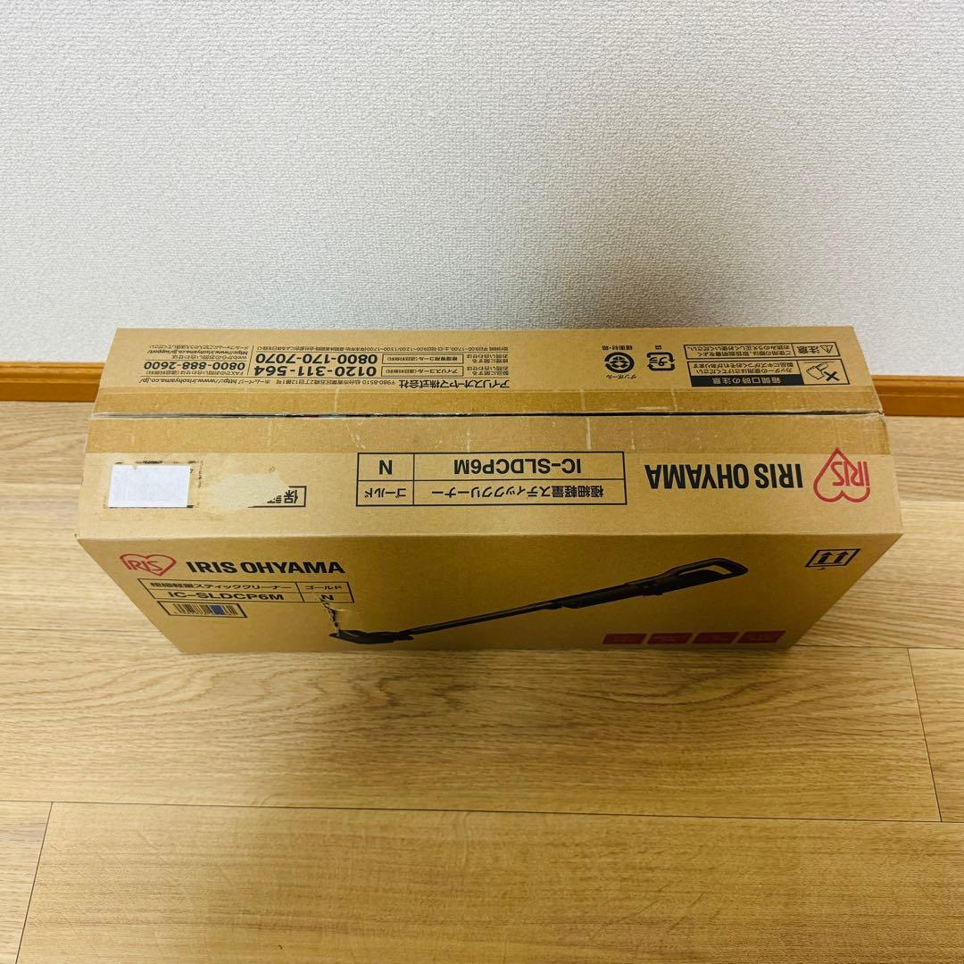 【未使用品】アイリスオーヤマ　極細軽量スティッククリーナー　IC-SLDCP6M