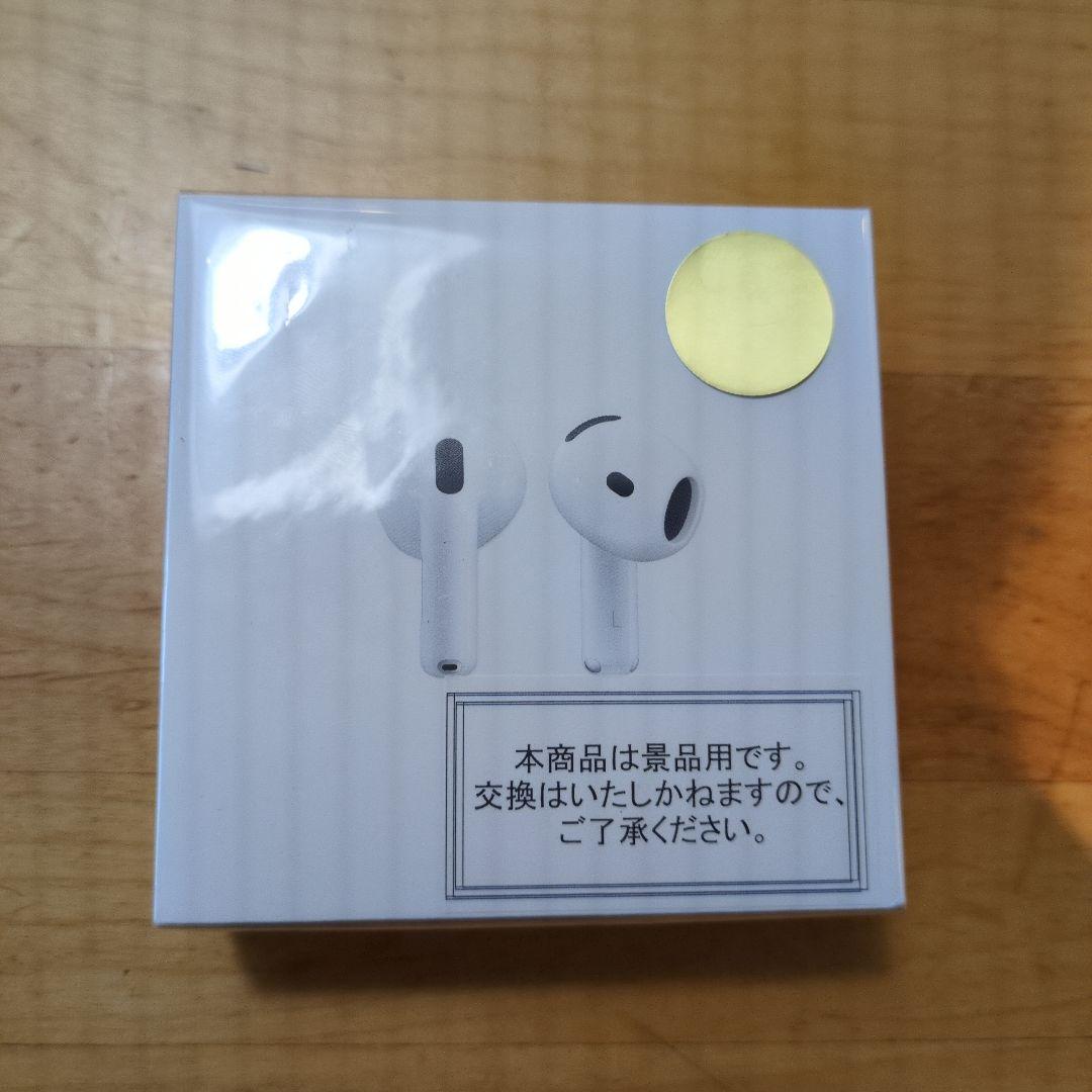 Apple AirPods 4 未使用品