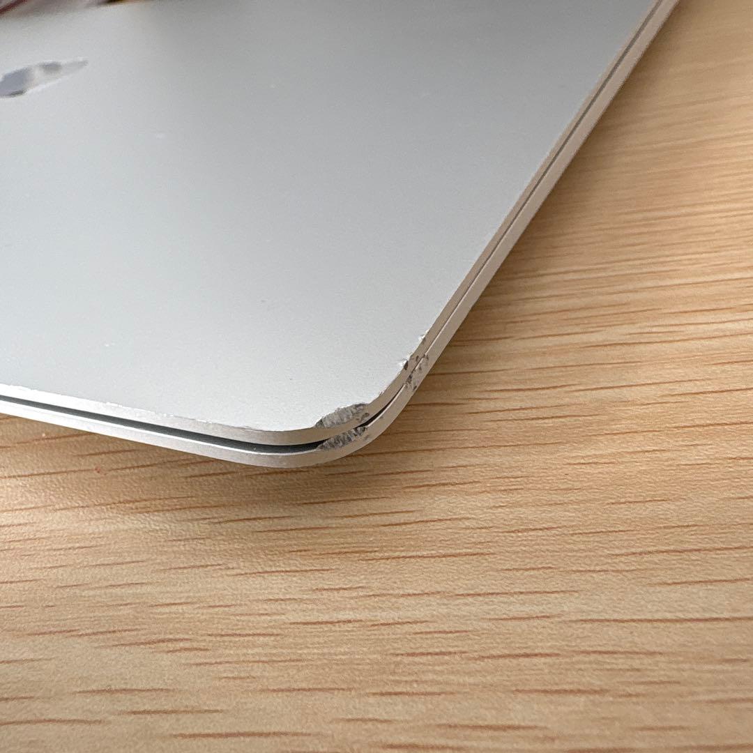 Apple MacBook Air シルバー