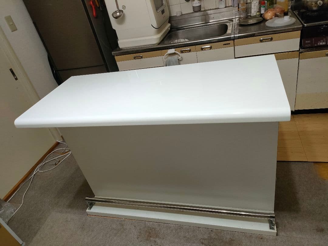 収納付キッチンカウンター【直接引取り】1/13まで　ホワイト