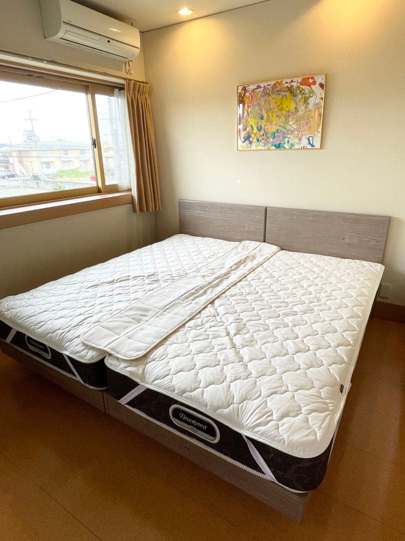 ①シモンズ　極美品　キングサイズベッド　マットレス　シングル2つセット①