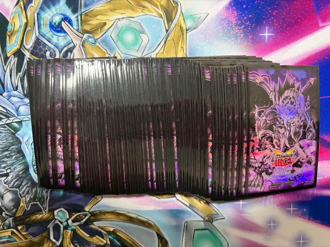 週末SALE！暗黒界の龍神グラファ　スリーブ68枚