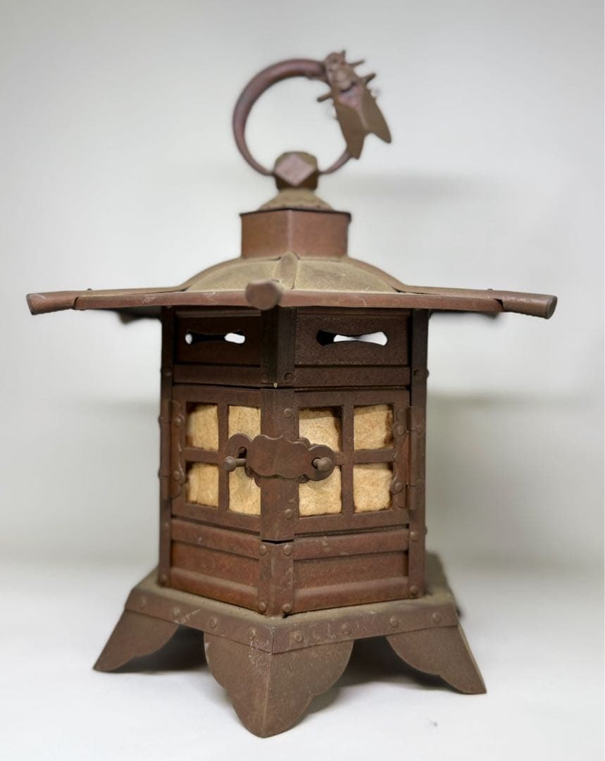 T28 時代 蝉吊灯籠 銅製造 職人作品 伝統技術 セミ細工物