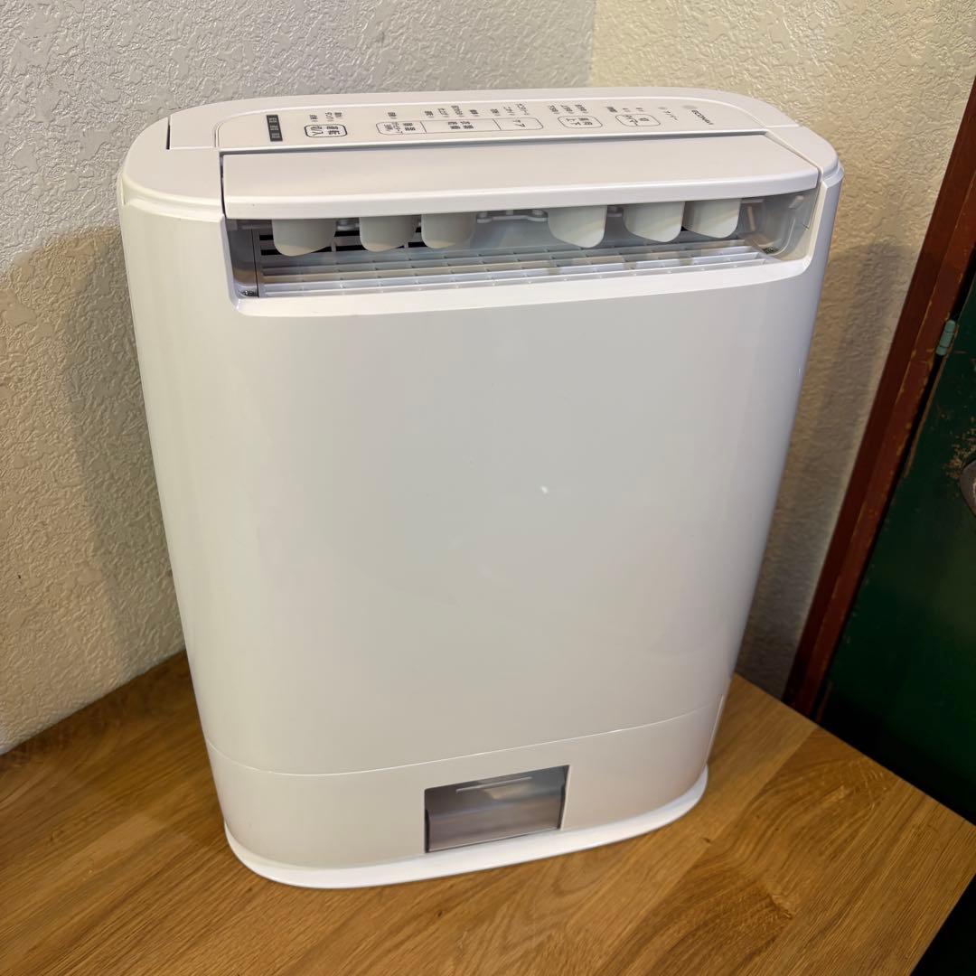 2022年製 Panasonic 衣類乾燥除湿機 F-YZVX60