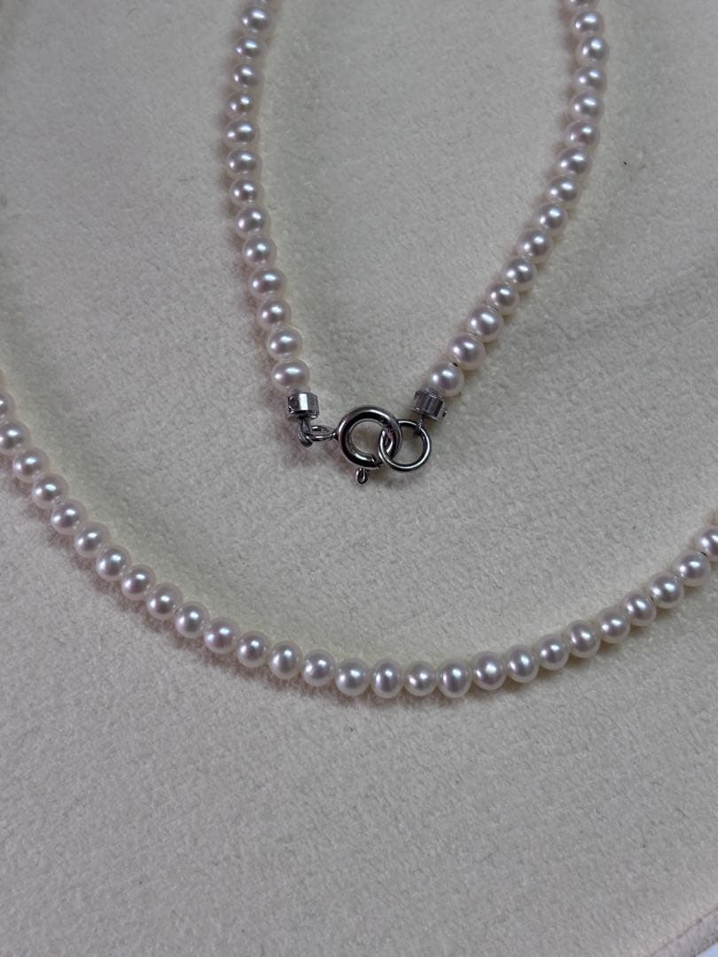 ベビーパール サイズ約3.5~4ミリ シルバークラスプ　ネックレス