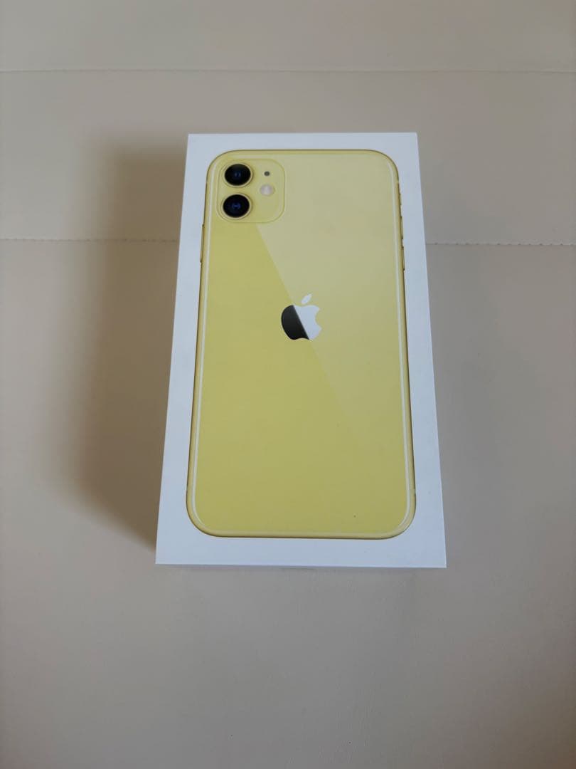 iPhone11 128GB イエロー SIMフリーモデル 初期化済み