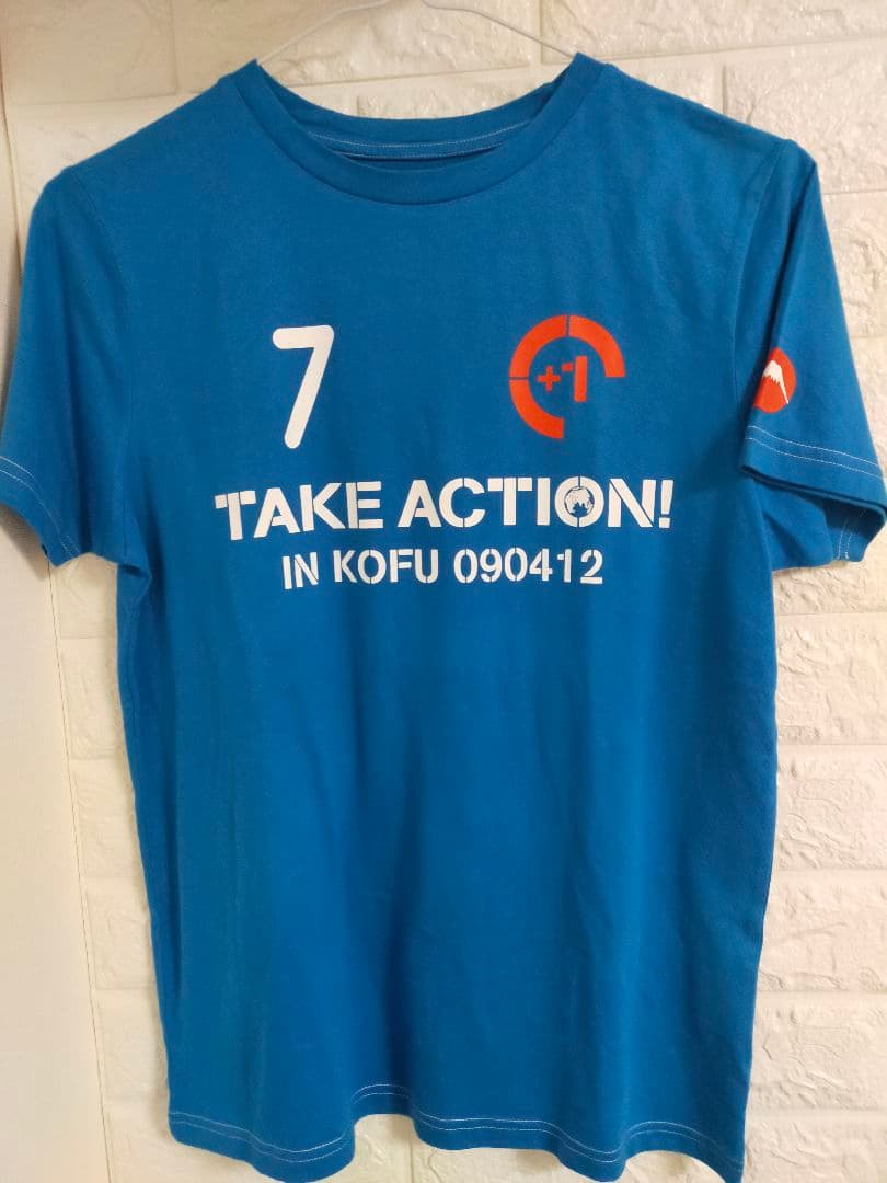 中田英寿　直筆サイン入りシャツ　極美品