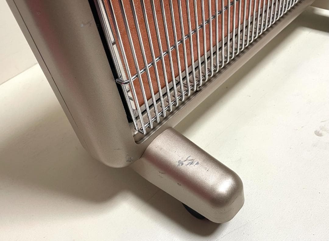 サンルミエ・クラセラ7 遠赤外線暖房器 N700L-GR パネルヒーター①