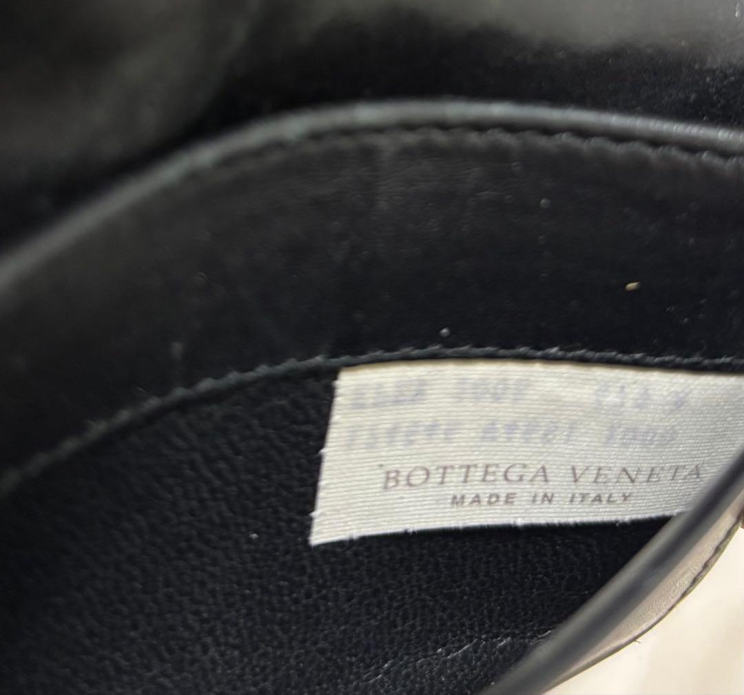 BOTTEGA VENETA ブラックレザー 名刺入れ