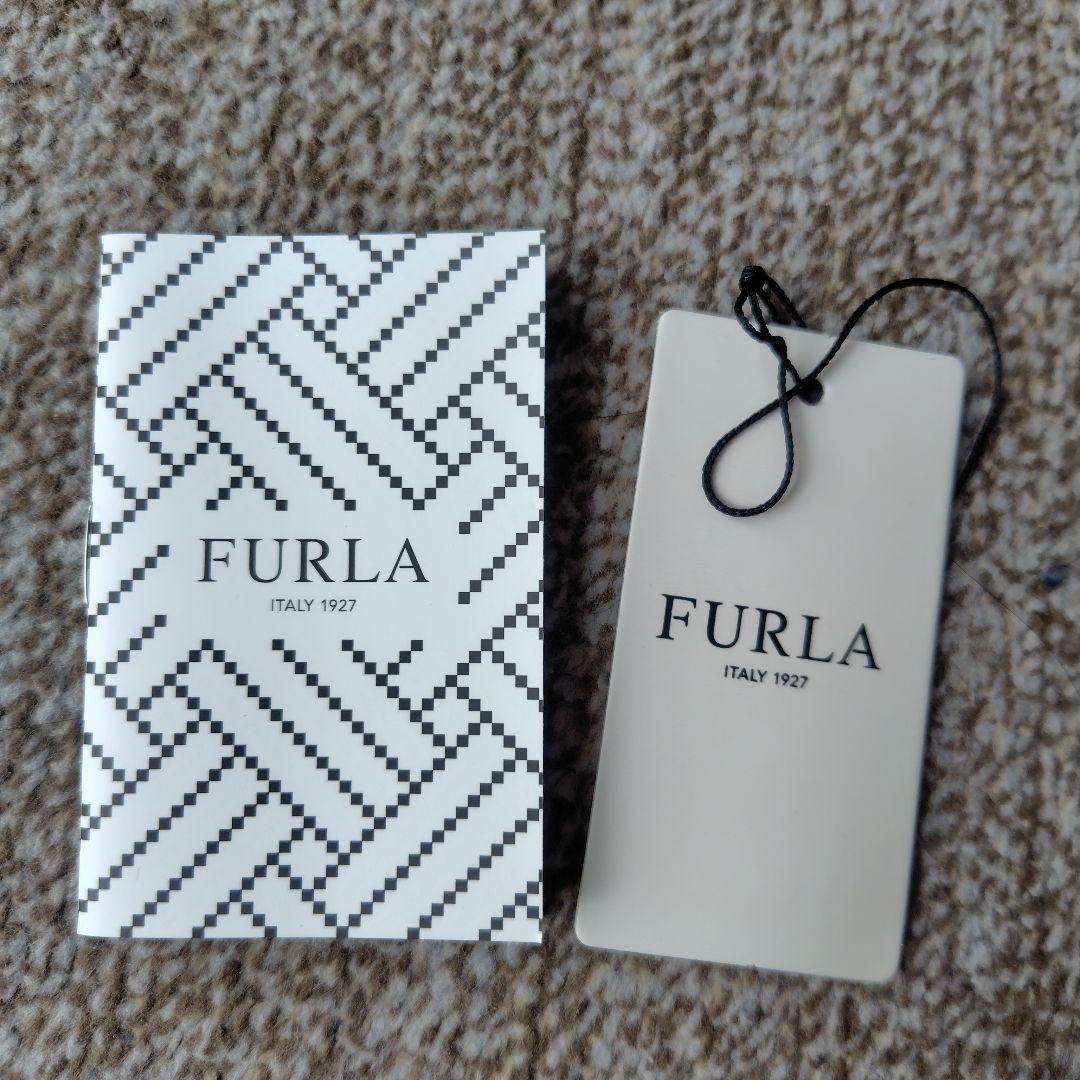 うさぎFURLA ダークグレー 長財布