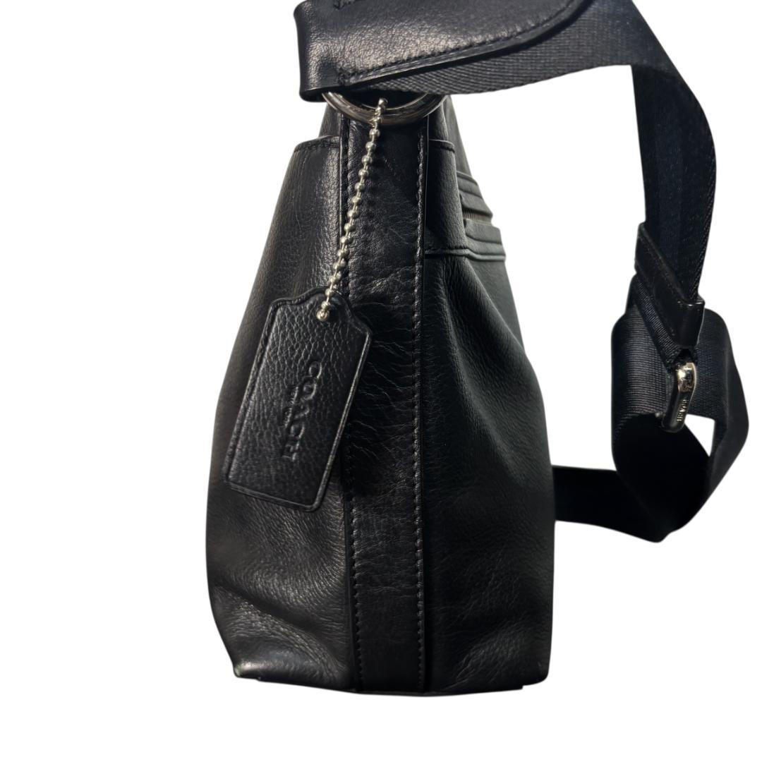 COACH コーチ チャールズ フライト F54796 ショルダーバッグ