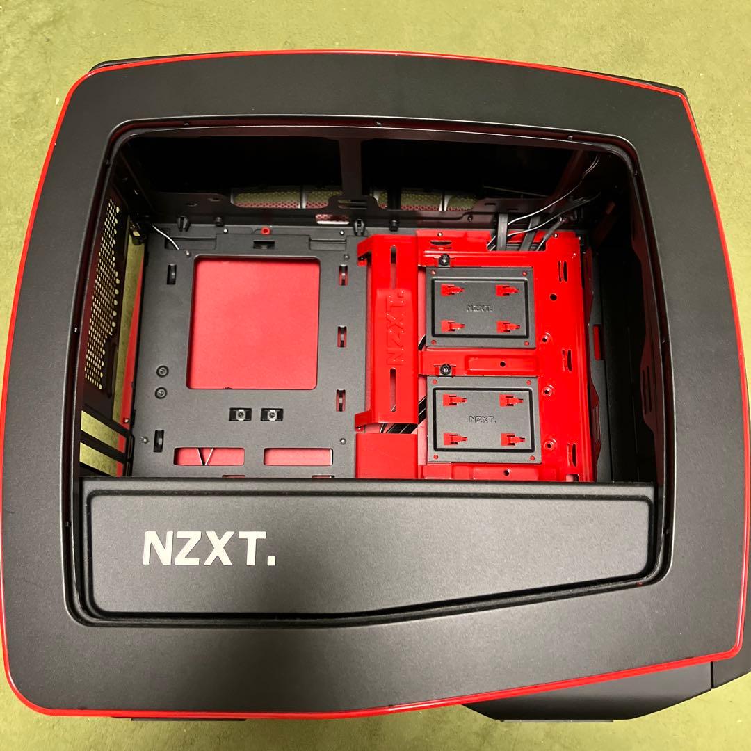 NZXT manta pcケース