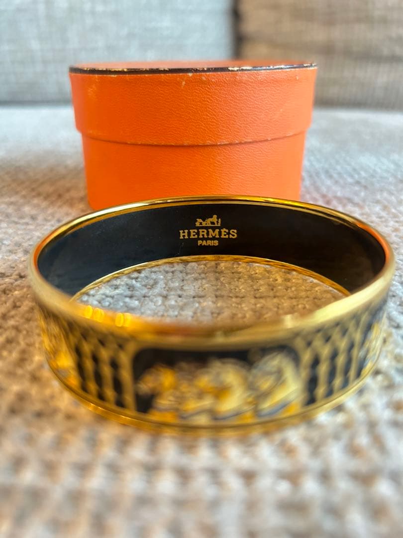 【未使用】HERMES エマイユ バングル PM 馬モチーフ