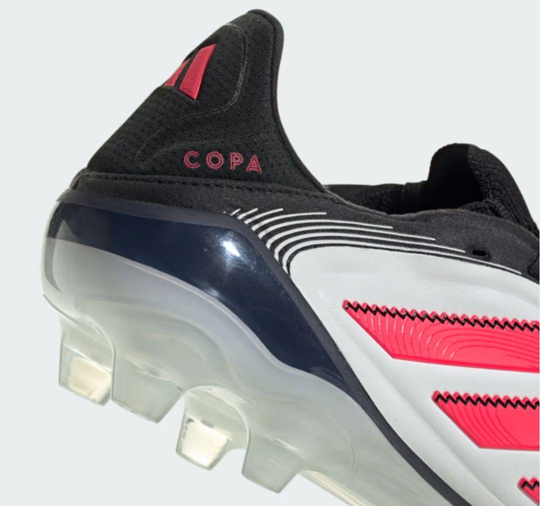 コパ ピュア 3 ELITE HG/AG ジャパン / 土・人工芝用