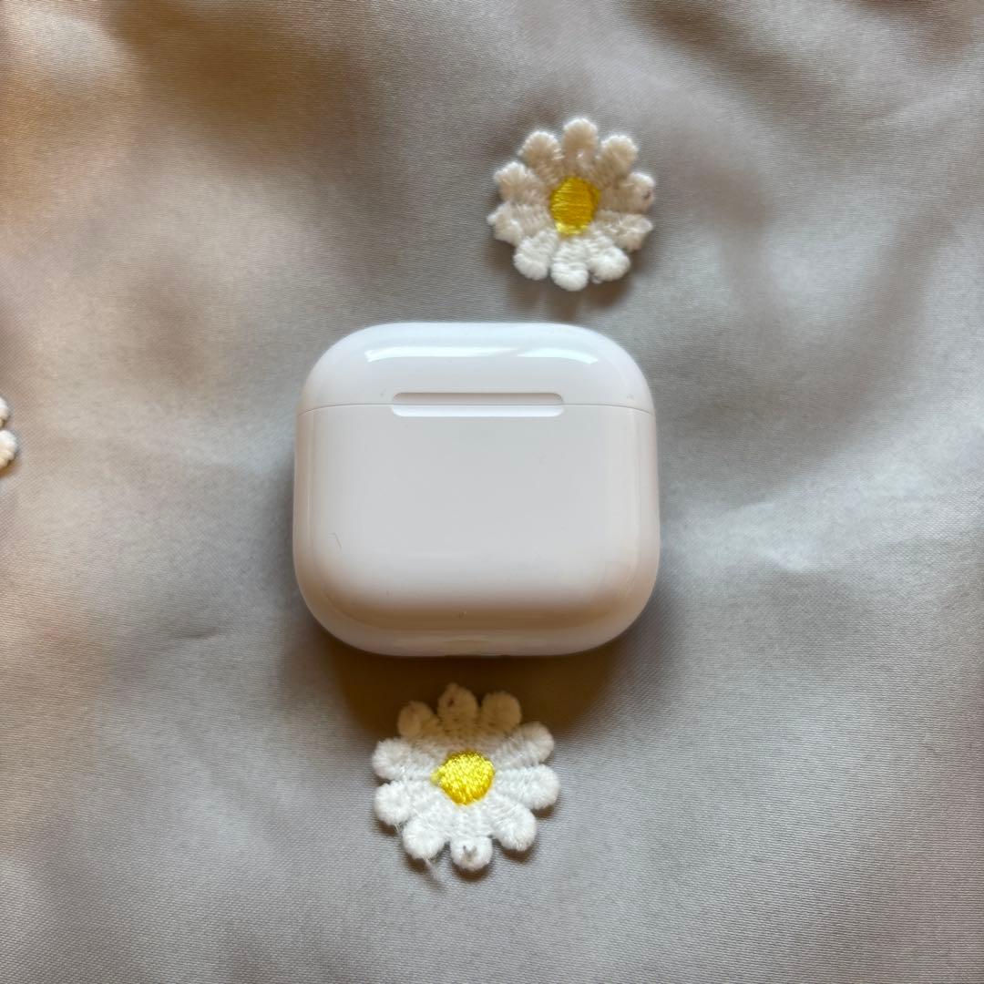 AirPods4 アクティブノイズキャンセリング機能搭載