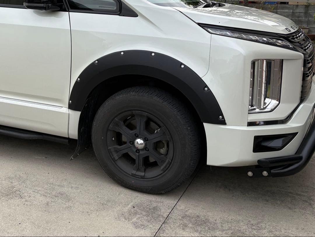 最終価格MKW MK-36 215/70R16 バリ山 デリカD5