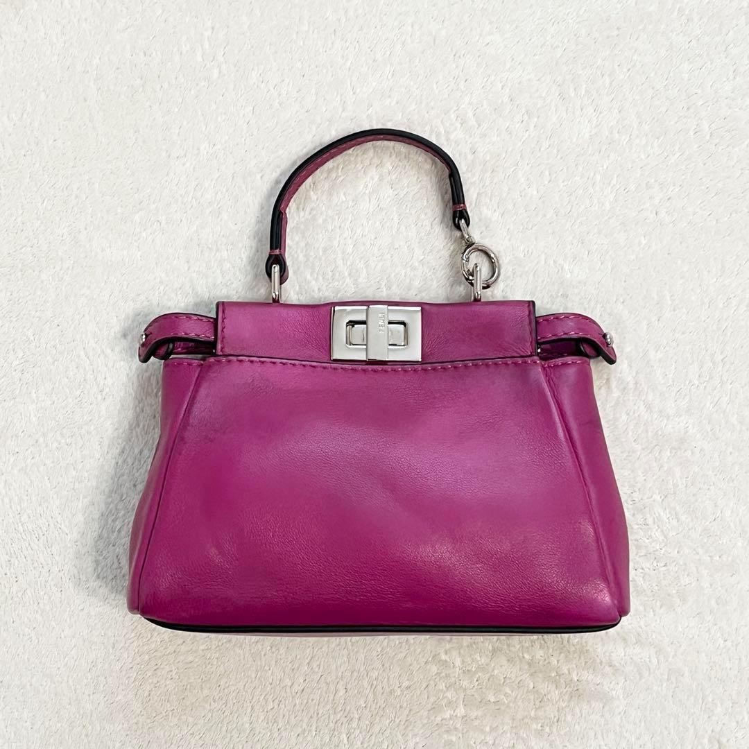 フェンディ　マイクロピーカブー 2wayハンドバッグ ショルダー　ピンク