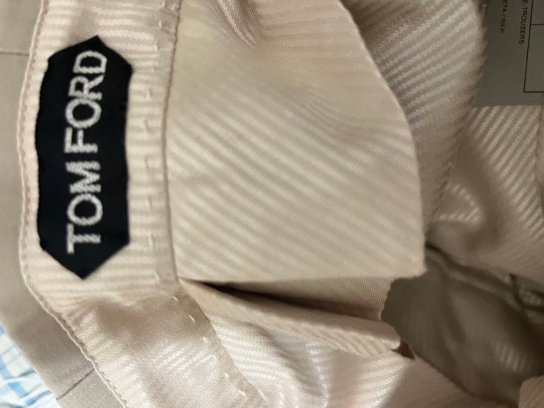 TOM FORD ベージュ スーツ 7-46 R