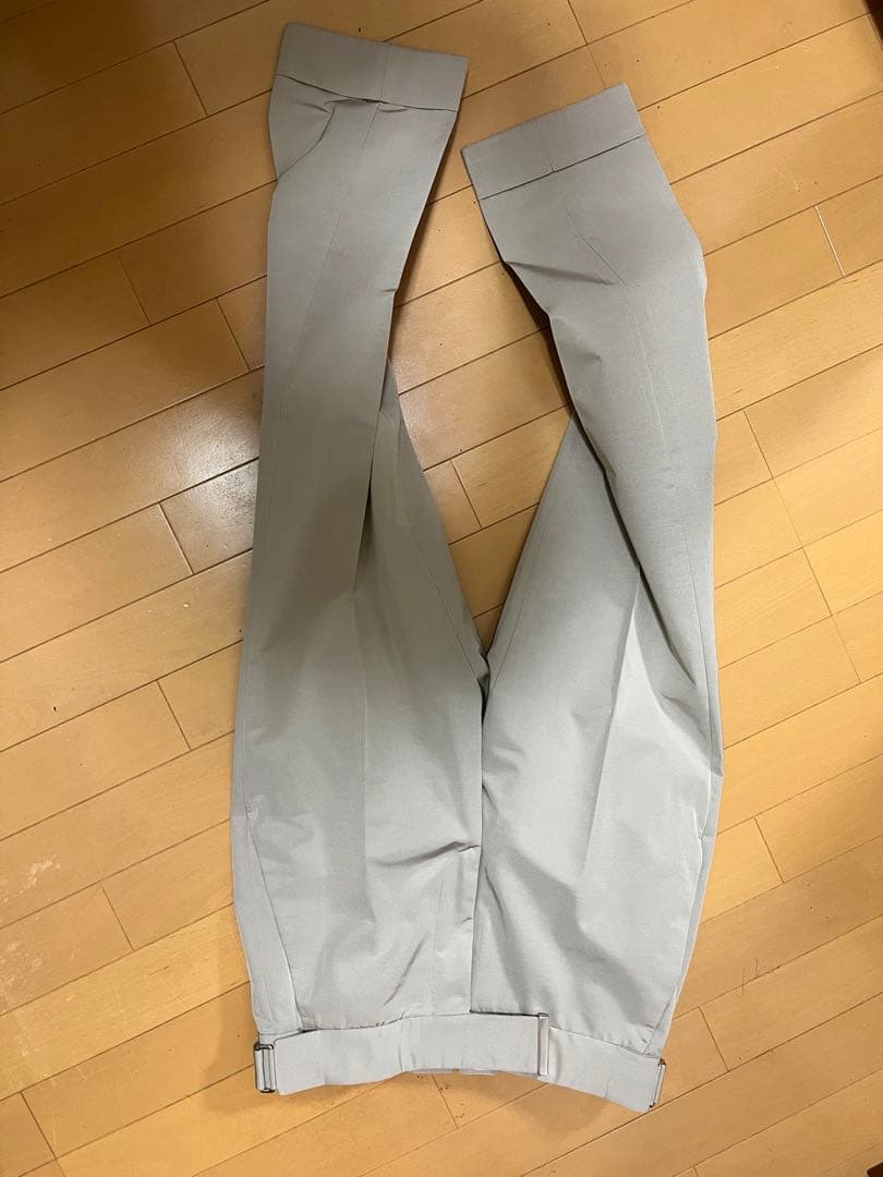 TOM FORD ベージュ スーツ 7-46 R