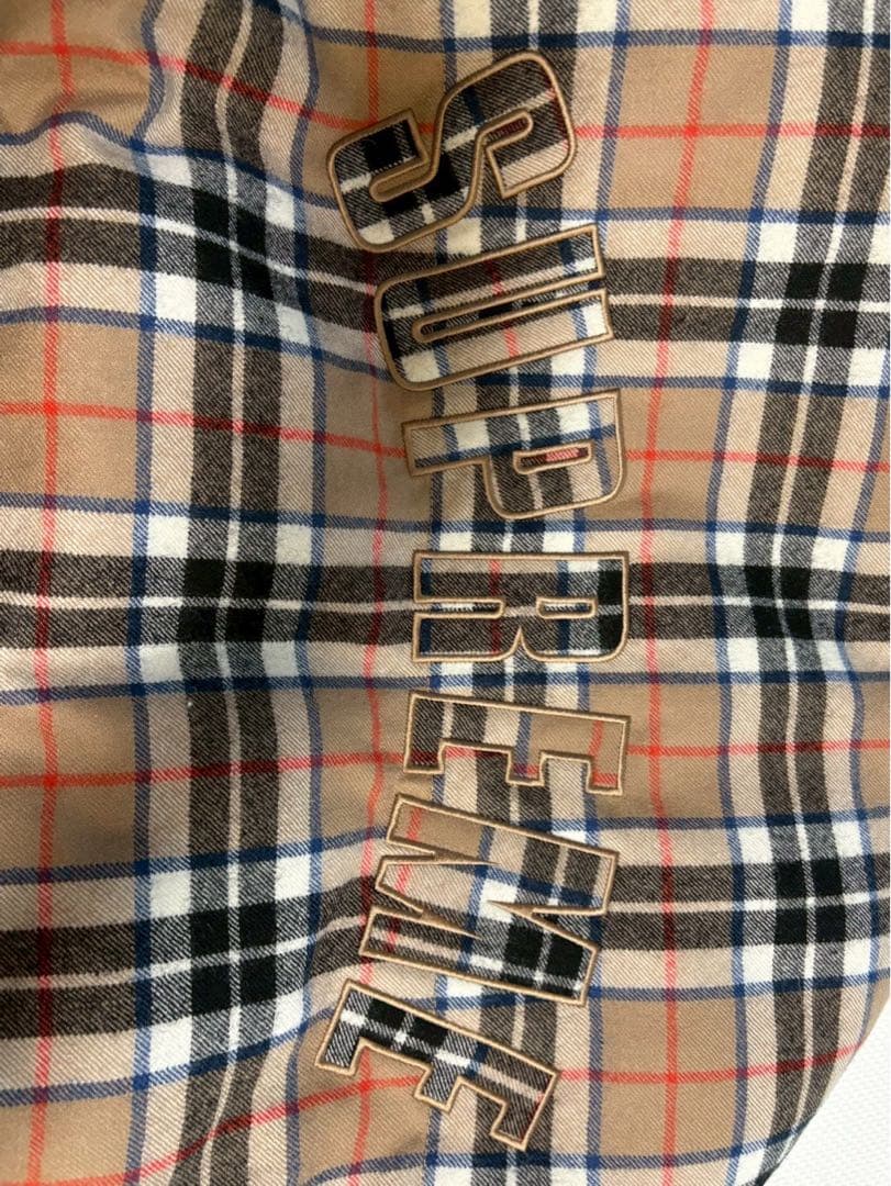 カ*チ様 Supreme Reversible Puffer Jacket \"Y