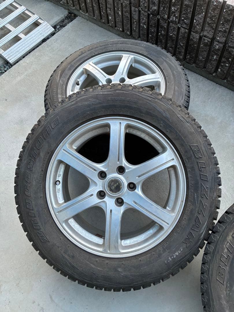 ブリザックタイヤ 17インチ アルミホイールセット