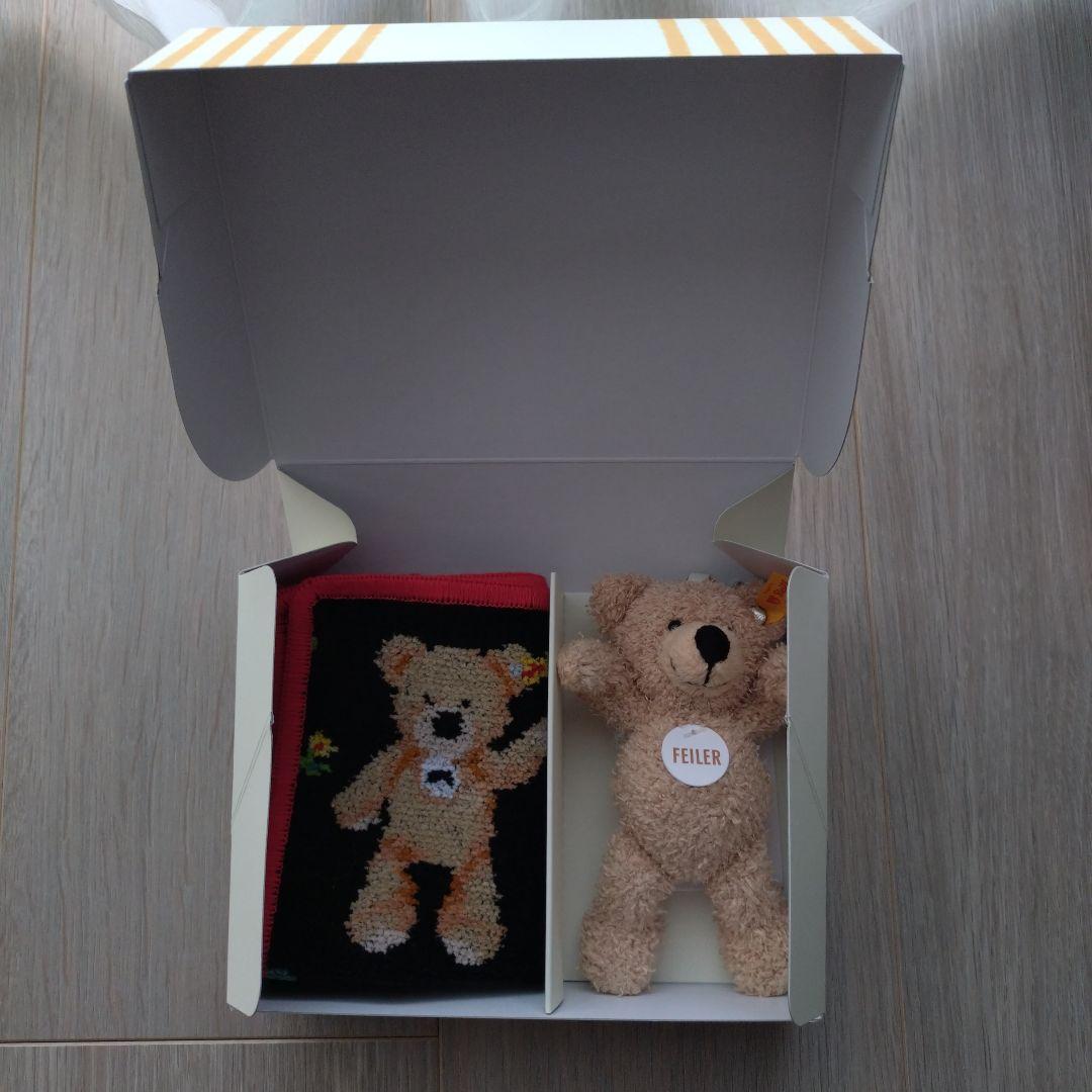 Steiff x Feiler コラボベアとハンカチセット