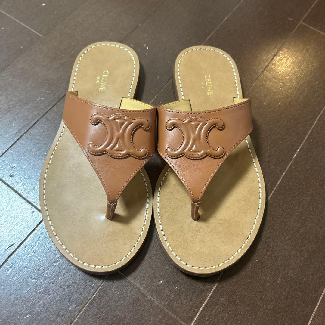 値下げ！CELINE セリーヌトリオンフ レザー トング サンダル