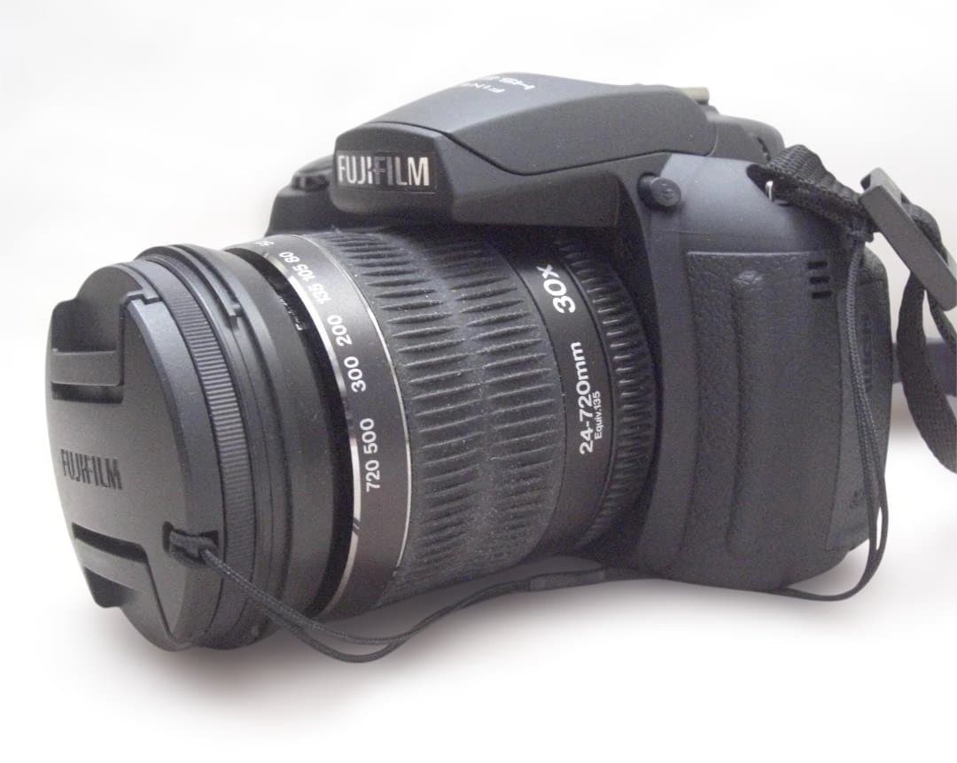 Fujifilm FinePix HS25 デジタル一眼レフ