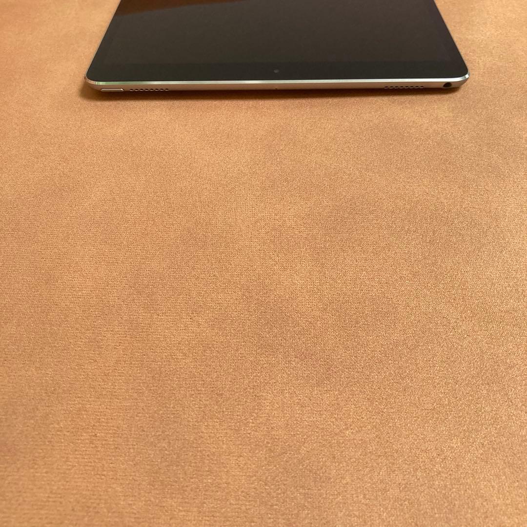2636 外観美品☆iPad Pro 256GB 10.5インチ WIFIモデル