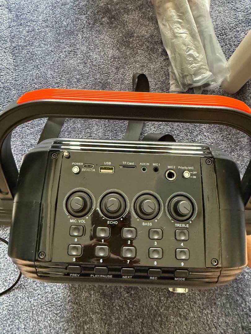 超美品！JY-66BT ポータブルスピーカー＋ワイヤレスマイク付き！音楽、会議等