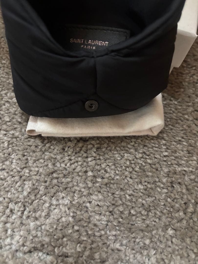 サンローランパリ